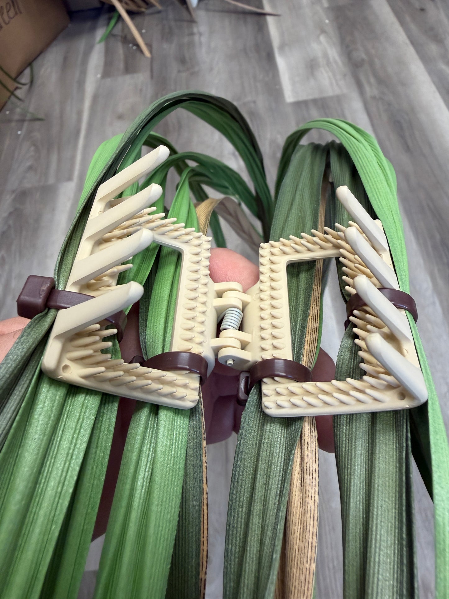 BrushGrass Clips - 10-Pack